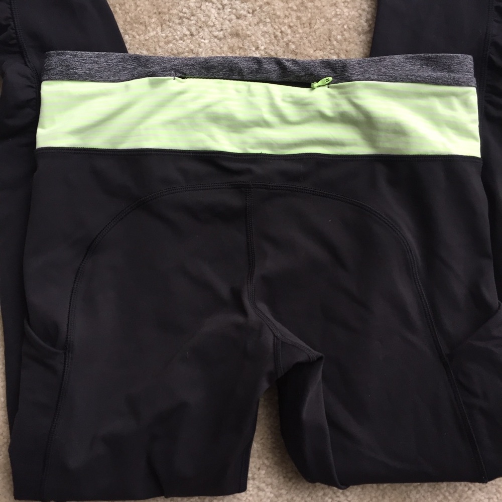 Lululemon Speed Tight III Mesh - Picture 4 of 5